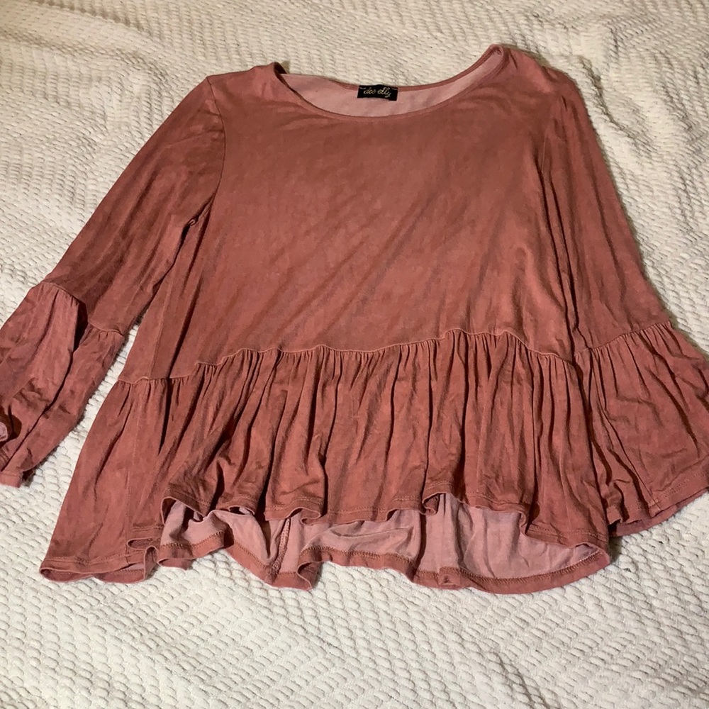 Size Small Long Sleeve Pink Top